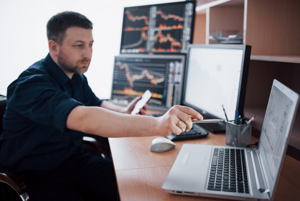 How AML Sanction Screening Software Works in the UAE | Compliance Guide